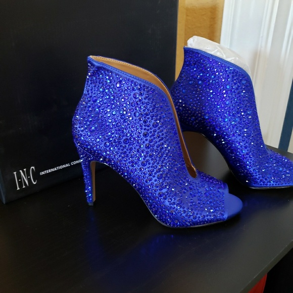 Booties - Picture 4 of 4